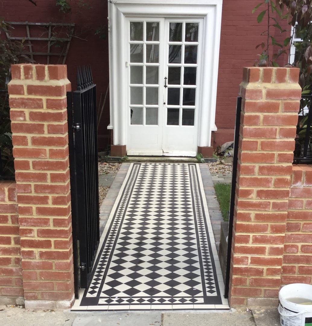 JSB Master Tiler — Photos 1